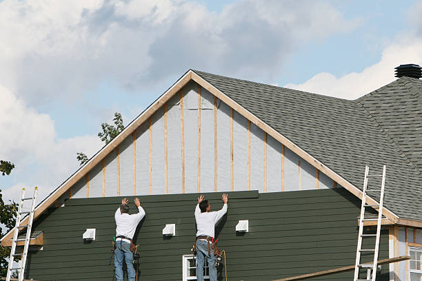Professional Emergency Siding Repair technician working in Dundee, NY